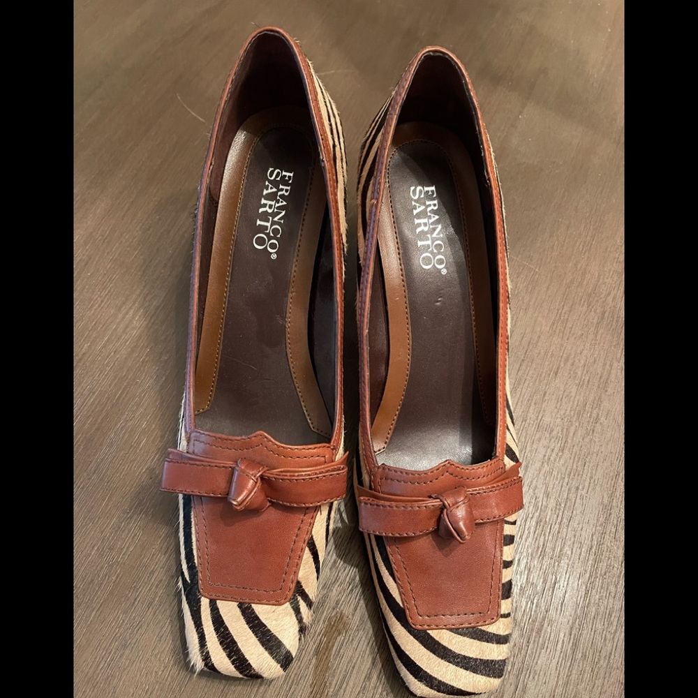 Size 9.5 Franco Sarto zebra print w/leather pumps